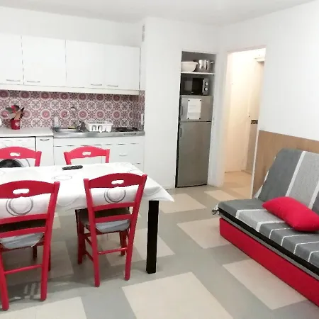 Quartier D'agay Apartment