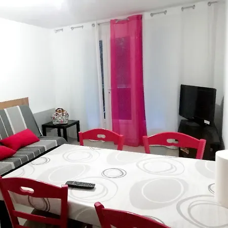 Quartier D'agay Apartment